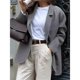 thumbnail image 5 of Blazer para Mujer, Informal, de Negocios, de Larga, con Solapa y Abertura Frontal, para Trabajo y con Bolsillos. Gris L, 5 of 8