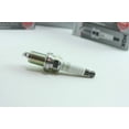 thumbnail image 3 of Set de 4 bujías NGK ZFR5F-11 V-Power, 3 of 7