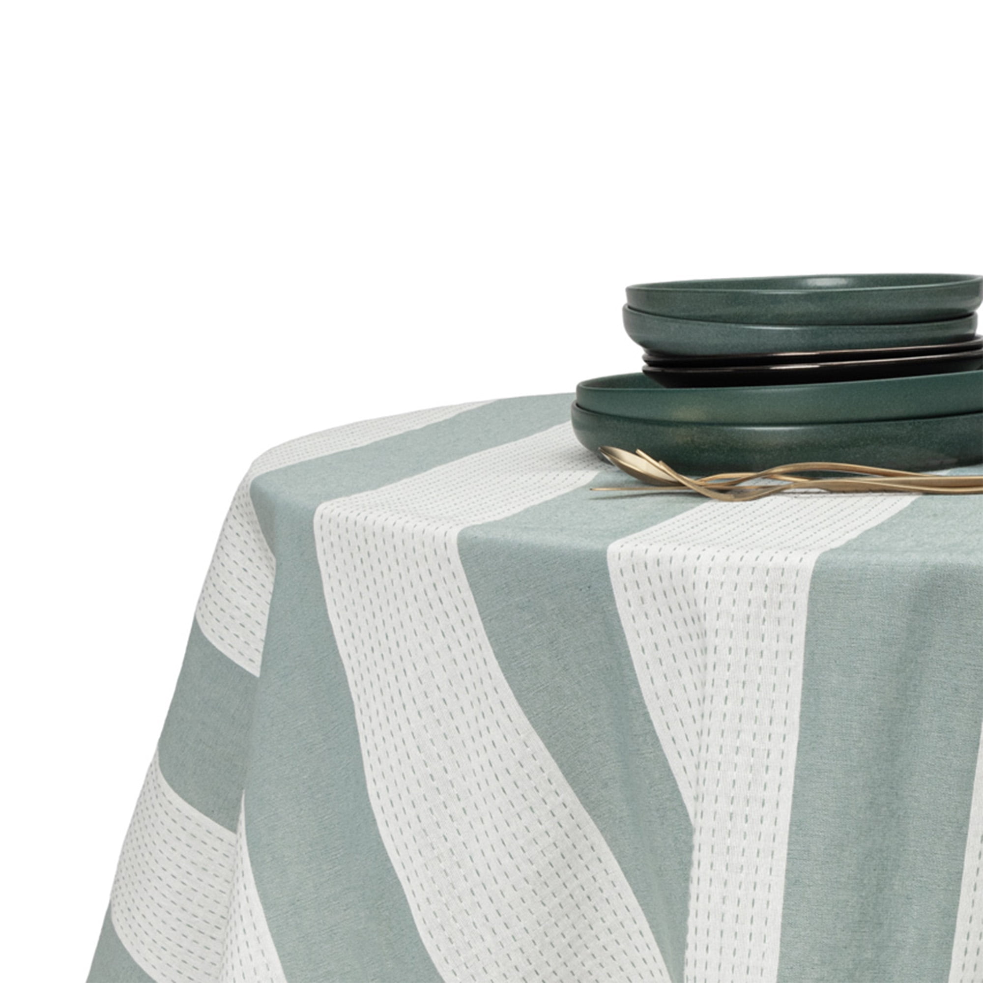 Thyme & Table 70" Round Tablecloth, Green and White with Black Tassels