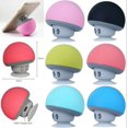 thumbnail image 2 of Subwoofer portátil inalámbrico Bluetooth Mushroom con función de ventosa (rojo), 2 of 5
