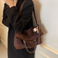thumbnail image 3 of Bolso Bandolera 1, 3 of 9