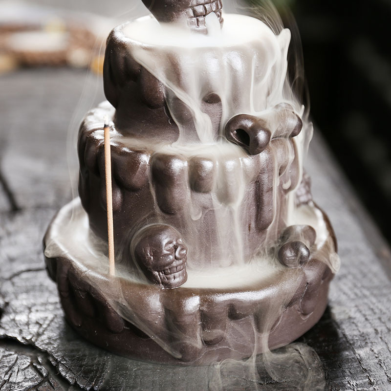 Cake Skull Backflow Incense Burner Skull Cake Incense Stick Holder Flow Censer Skull Cake Incense Stick Organizer Flowing Waterfall Incense Burner for Home Office Decors