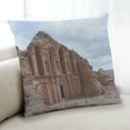 thumbnail image 1 of Ahgly Company Sites Petra Coussin Intérieur, 18 Pouces par 18 Pouces, 1 of 6