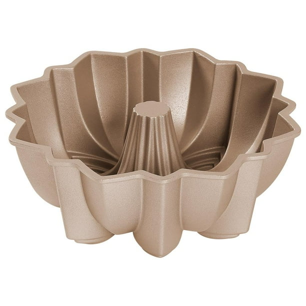 NutriChef Bloom Fluted Bundt Cake Pan, Extra Thick and NonStick