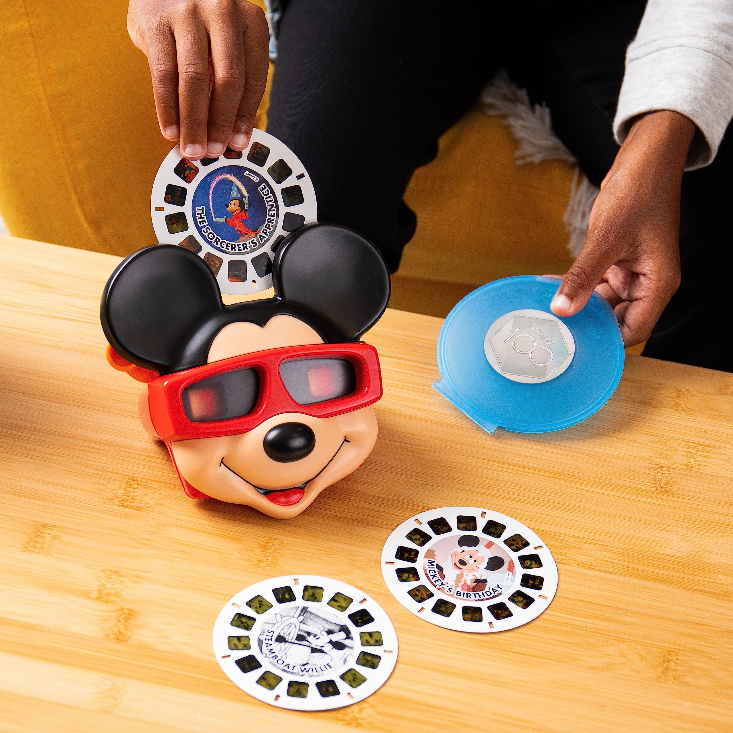 Mickey Mouse View Master Deluxe Edition: 3 Reels with Case