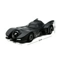 thumbnail image 3 of Voiture de Sport RC à Thème Batmobile Classique - Véhicule de Course Télécommandé à 4 Voies, Modèle de Jouet de Collection Détaillé avec Maniabilité Flexible (Piles Non Incluses : Nécessite 3 AA pour Voiture, 2 AA pour, 3 of 4