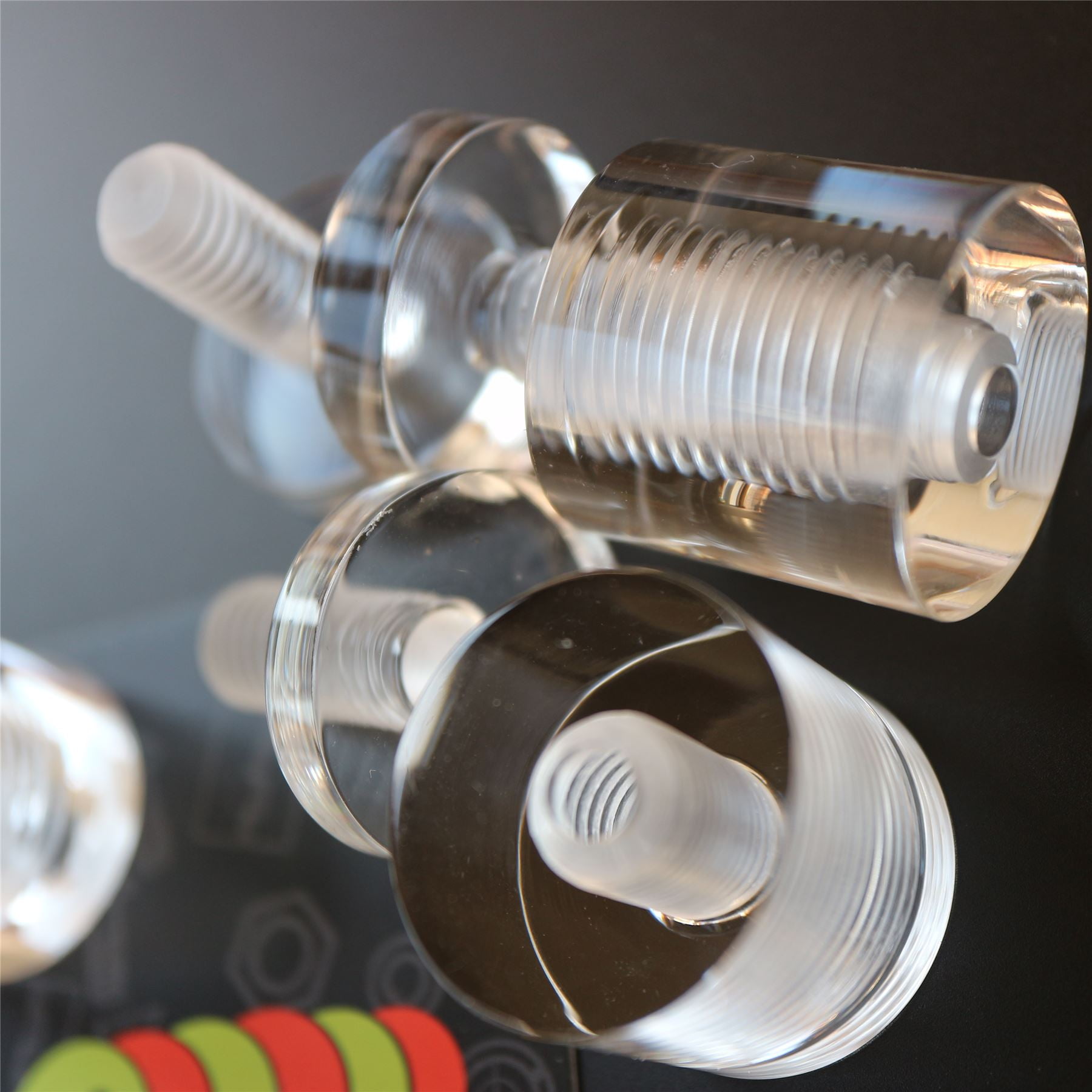 4 x Clear Standoffs, Glass Like, Acrylic, transparent spacers, plastic, wallmount, display signs, Anti-Corrosion, Waterproof, Size 25x25mm, (1 x 1 in)