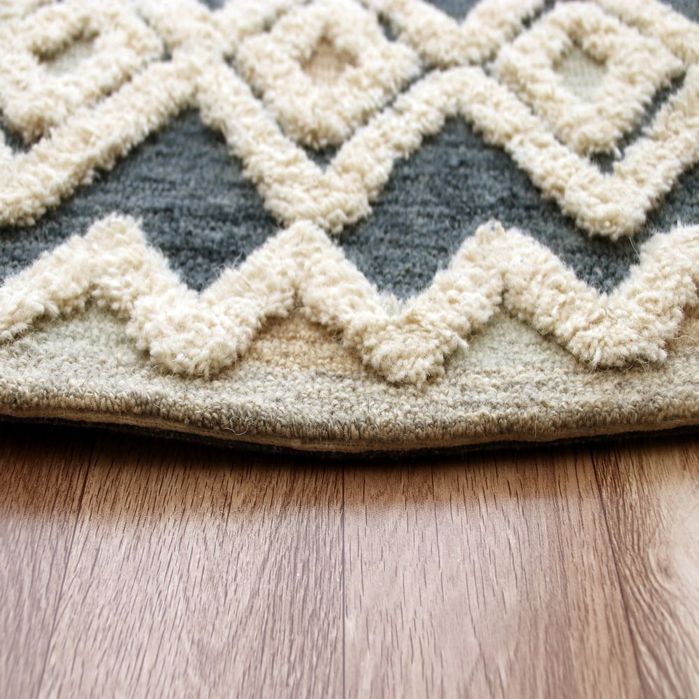 Ox Bay Talia 6' Round Cream/Blue Diamond Striped Wool Indoor Area Rug