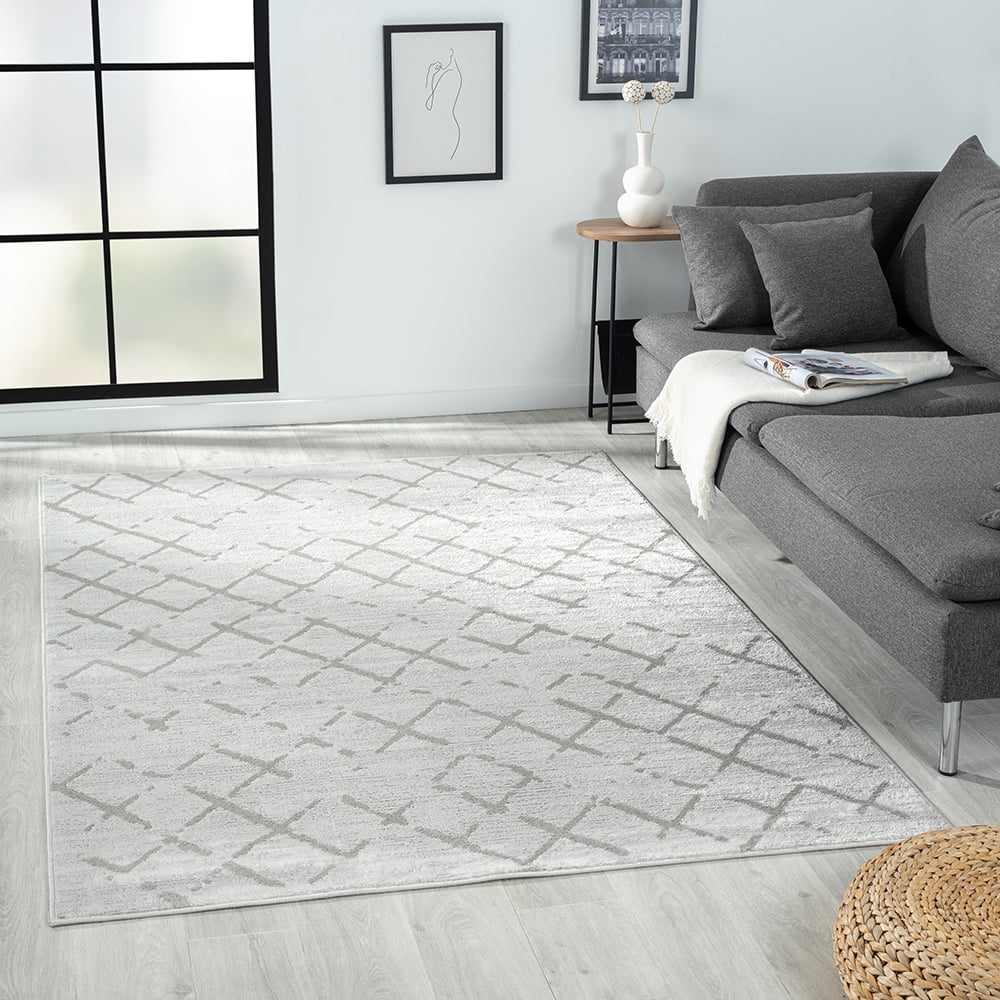 LR Home Carmen 7'9" x 9'9" Gray Geometric Stain Resistant Indoor Area Rug
