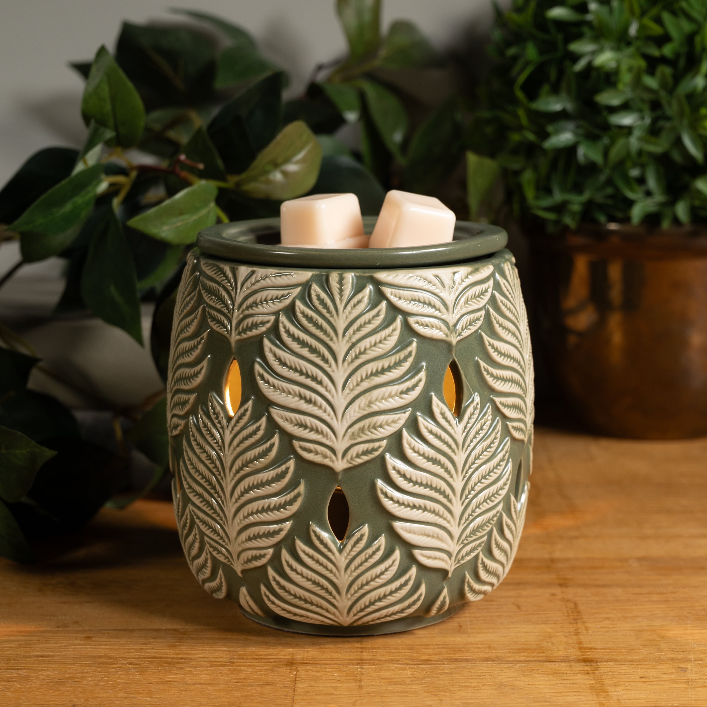 Better Homes & Gardens Fern Textured Leaf Wax Warmer
