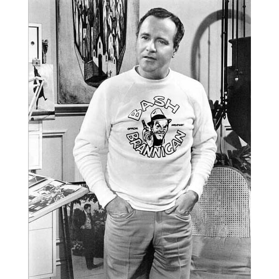 Jack lemmon in Bash Brannigan sweatshirt How To Murder Your Wife 8x10 inch photo