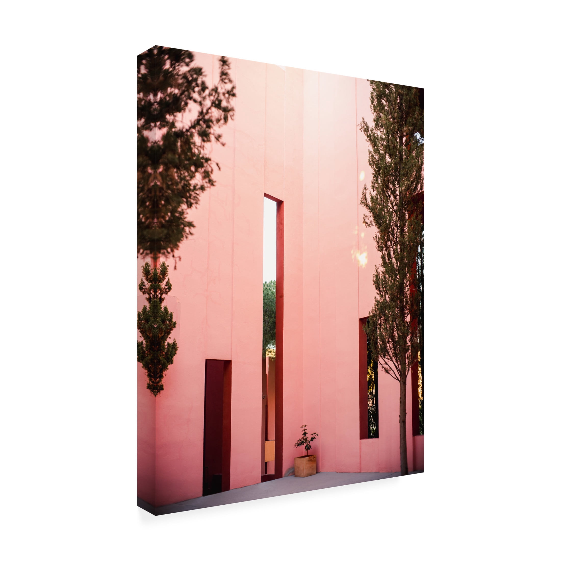 Trademark Fine Art Raisa Zwart Muralla Roja Canvas Wall Art
