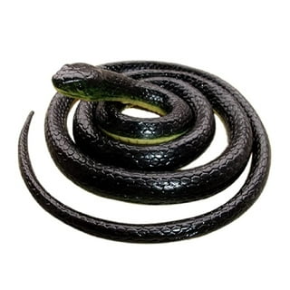 Outee 7 Pcs Realistic Rubber Snakes Fake Snakes 15-47.2 Inch Black Snake  Toys for Garden Props to Scare Birds, Squirrels, Scary Gag Rubber Lifelike