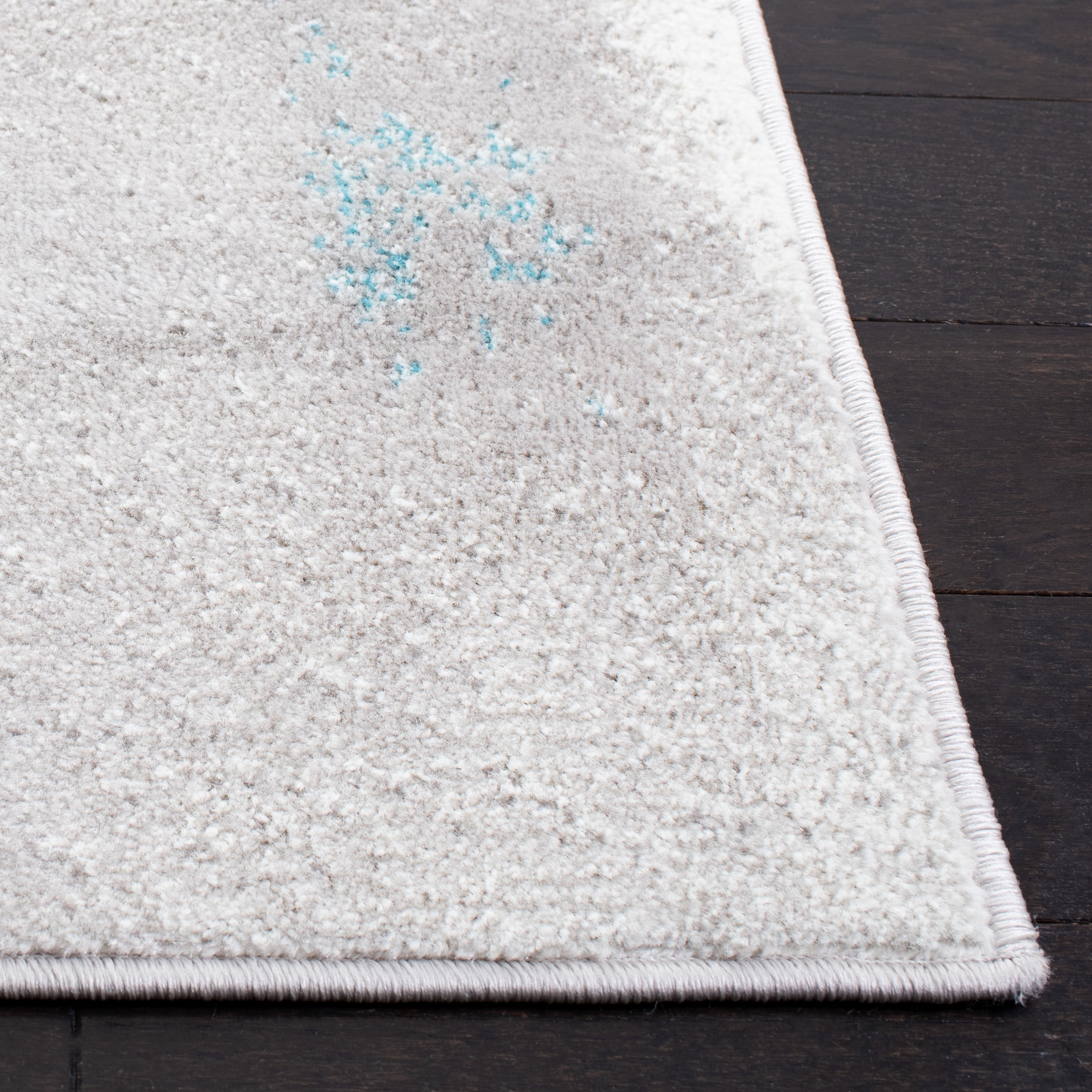 SAFAVIEH Skyler Delmar Distressed Area Rug, Grey/Blue, 4' x 6'