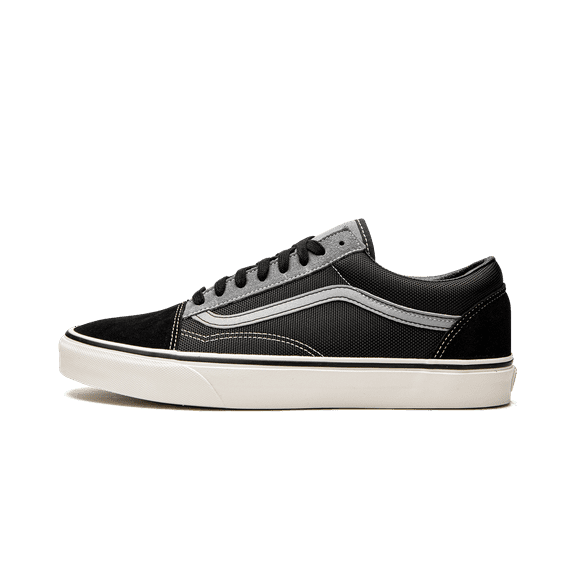 VANS MENS Old Skool VN0A5KRFKW8 from Stadium Goods