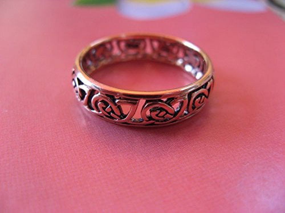 Size 6 Solid Copper Ring CTR3453 - 3/16 of an inch wide