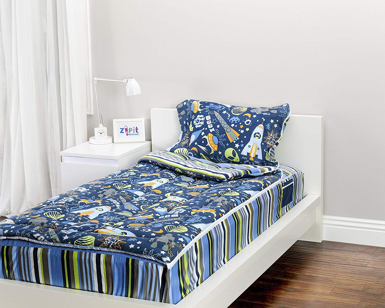 As Seen on TV ZIPIT Bedding Set, Outer Space (Twin) 