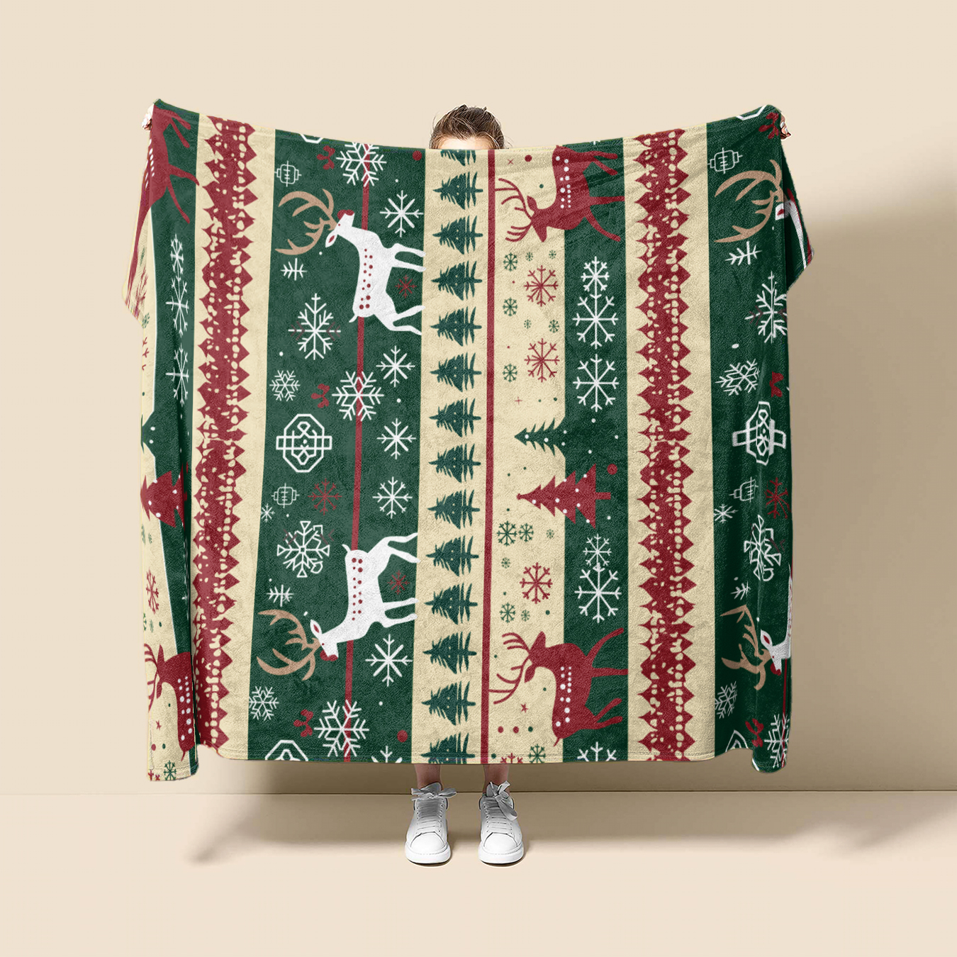 YELEE Blanket Thorw Unique Gifts for Christmas Elk Snowflake Pattern Xmas Soft Comfy Blanket Meaningful Present for Christmas Family Party (50x60)