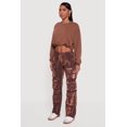thumbnail image 4 of Women's Long Sleeve Cropped Bubble Hem Sweatshirt, 4 of 5