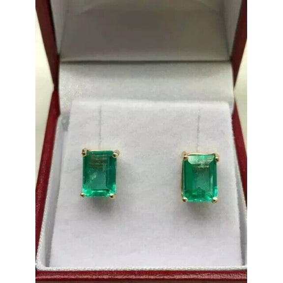 1.30 Natural Green Emerald Women's Stud Earrings 14k Yellow Gold Plated