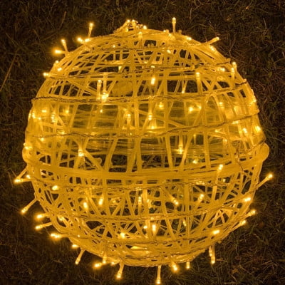 Cadena de lámparas de bolas de ratán LED por todo el proyecto de iluminación exterior impermeable Sky Star, lámpara colgante de bola de ratán para árbol