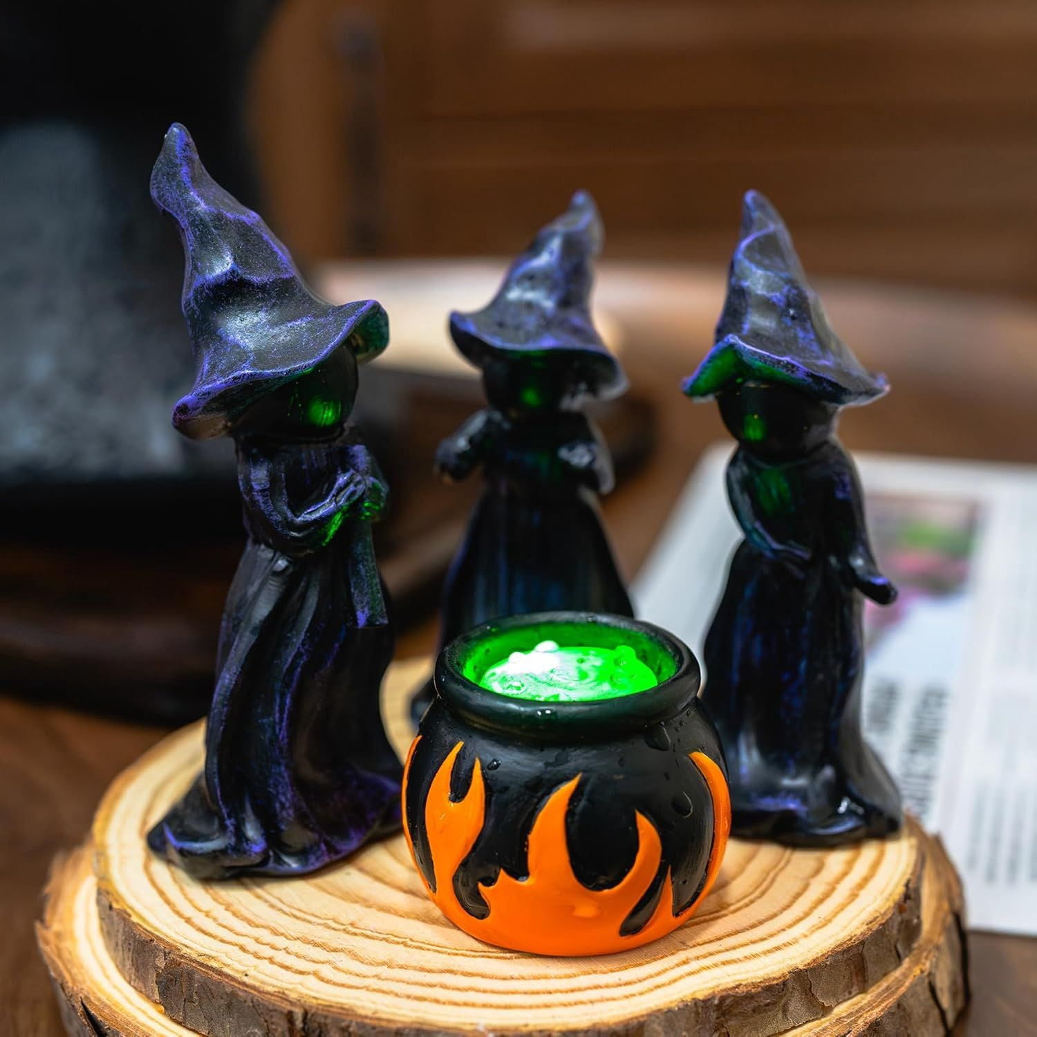 4 Pack Light Up Witch Cauldron Figurines with Green Glow for Halloween Decor