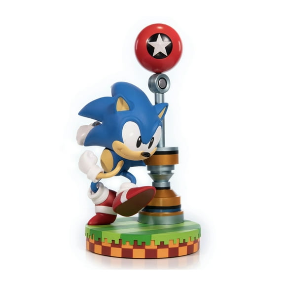 Dark Horse Comics 11 Inch Sonic the Hedgehog Painted Statue Video Game Figurine