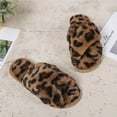 thumbnail image 2 of Pantoufles en Peluche Léopard Douces à Bande Croisée pour Femmes, Pantoufles Duveteuses, Chaussures à Bout Ouvert, Sandales à Enfiler pour Intérieur Extérieur, 2 of 3