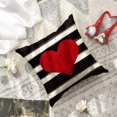 thumbnail image 3 of Funda de cojín con diseño de corazón, 45 x 45 cm, ideal para San Valentín o Día de la Madre., 3 of 5