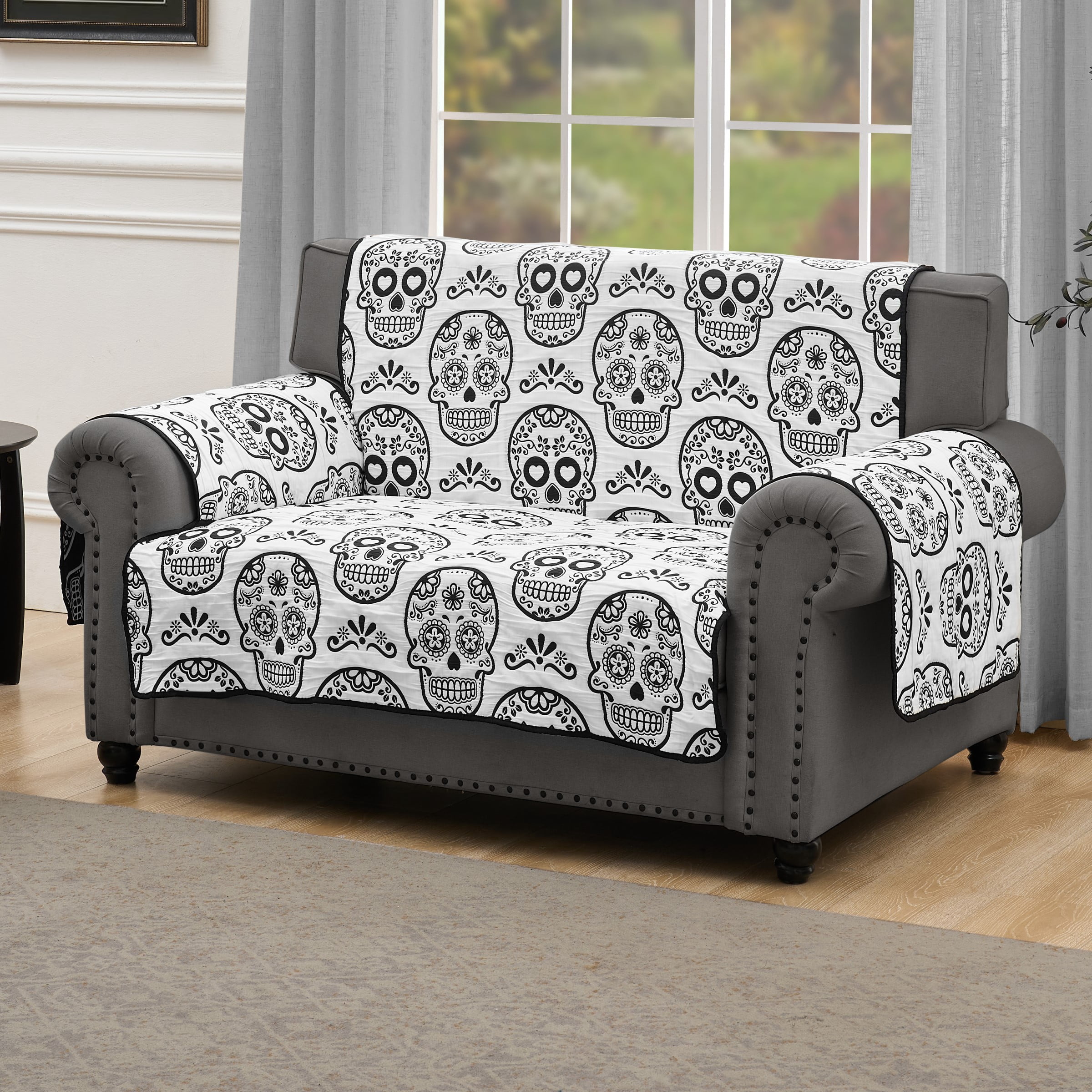 Greenland Home Fashions Sugar Skull Jacqard Woven Print Reversible Slipcover/Furniture Protector, Loveseat
