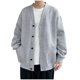 thumbnail image 2 of Blusas y camisas de manga larga con cuello redondo para hombre, cárdigan de terciopelo de color liso de manga larga para invierno, blusa de poliéster con cuello redondo y bolsillo para hombre, 2 of 5