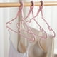 thumbnail image 4 of Injueey Cierre antideslizante flexible y práctico de 5 piezas para chaquetas, camisas y bufandas, conveniente Almacenamiento y organización del hogar Rosa+5 piezas, 4 of 6