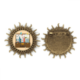 thumbnail image 1 of Pin de gancho de metal vintage Unbranded Hong Kong forma de sol, 1 of 3
