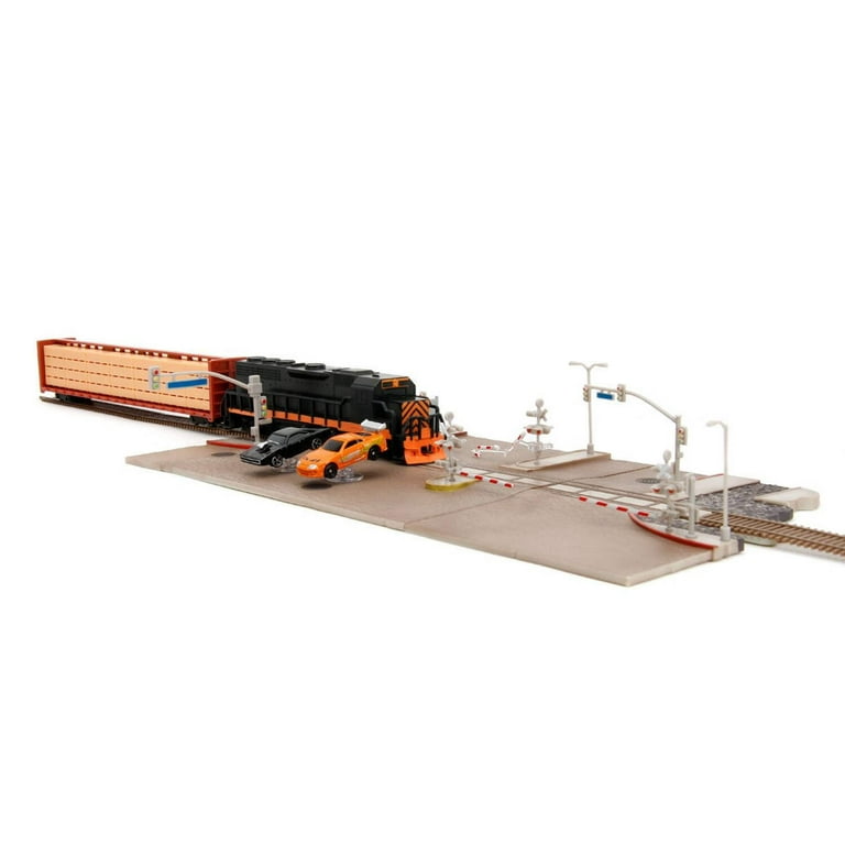 Fast & Furious Nano Scene Die-Cast Cars With Final Race