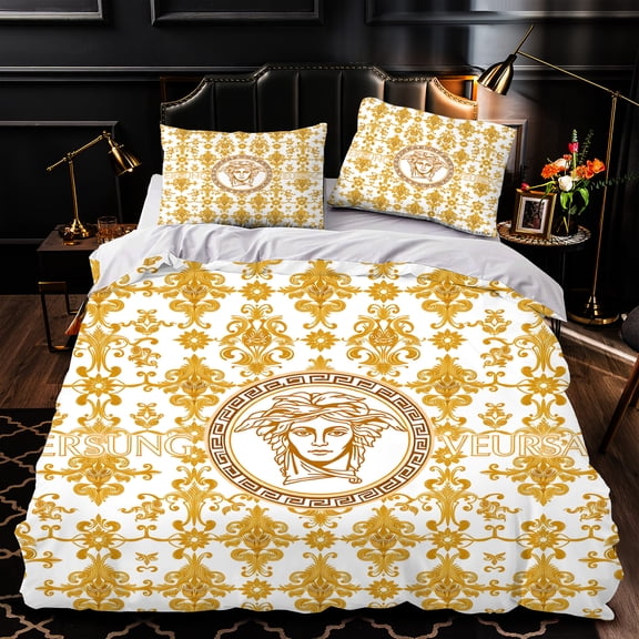 Luxurious 3-Piece Duvet Cover Set with Classical White & Gold Pattern Design Matching Pillows Elegant Bedroom Decor