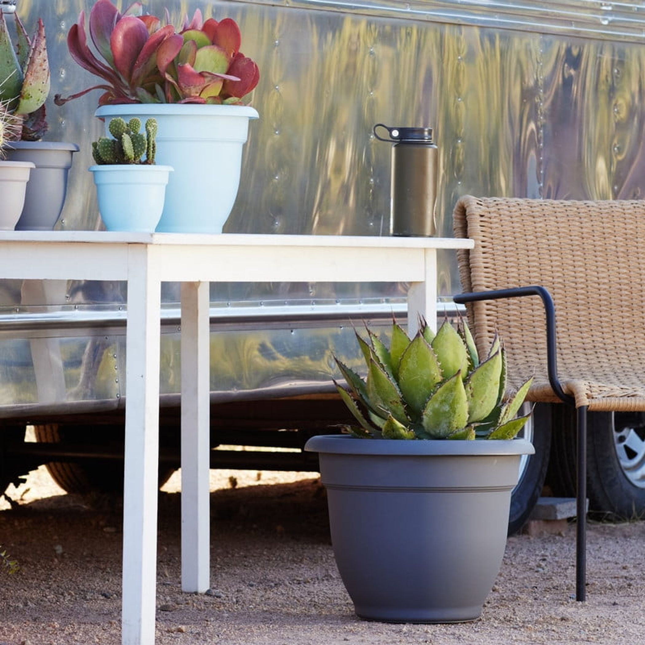 Bloem Ariana 16 Inch Self-Watering Planter, Charcoal photo 2