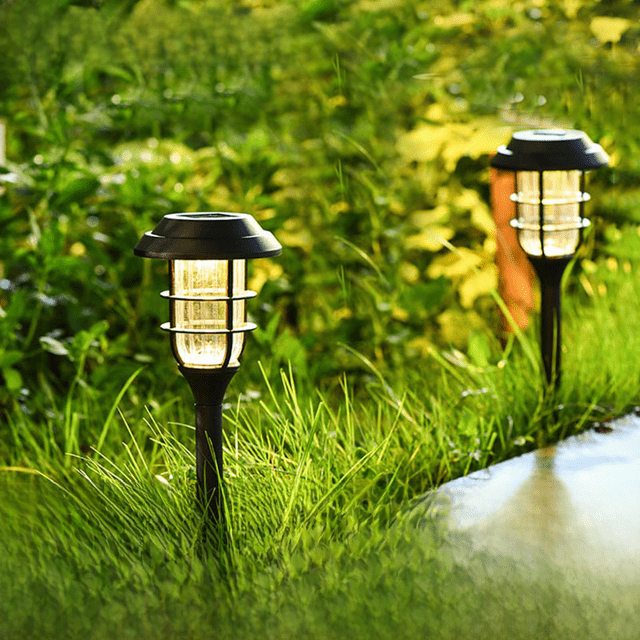 Luz de césped enchufable con cubierta de malla circular LED alimentada por energía solar, luz de césped retro de alto brillo