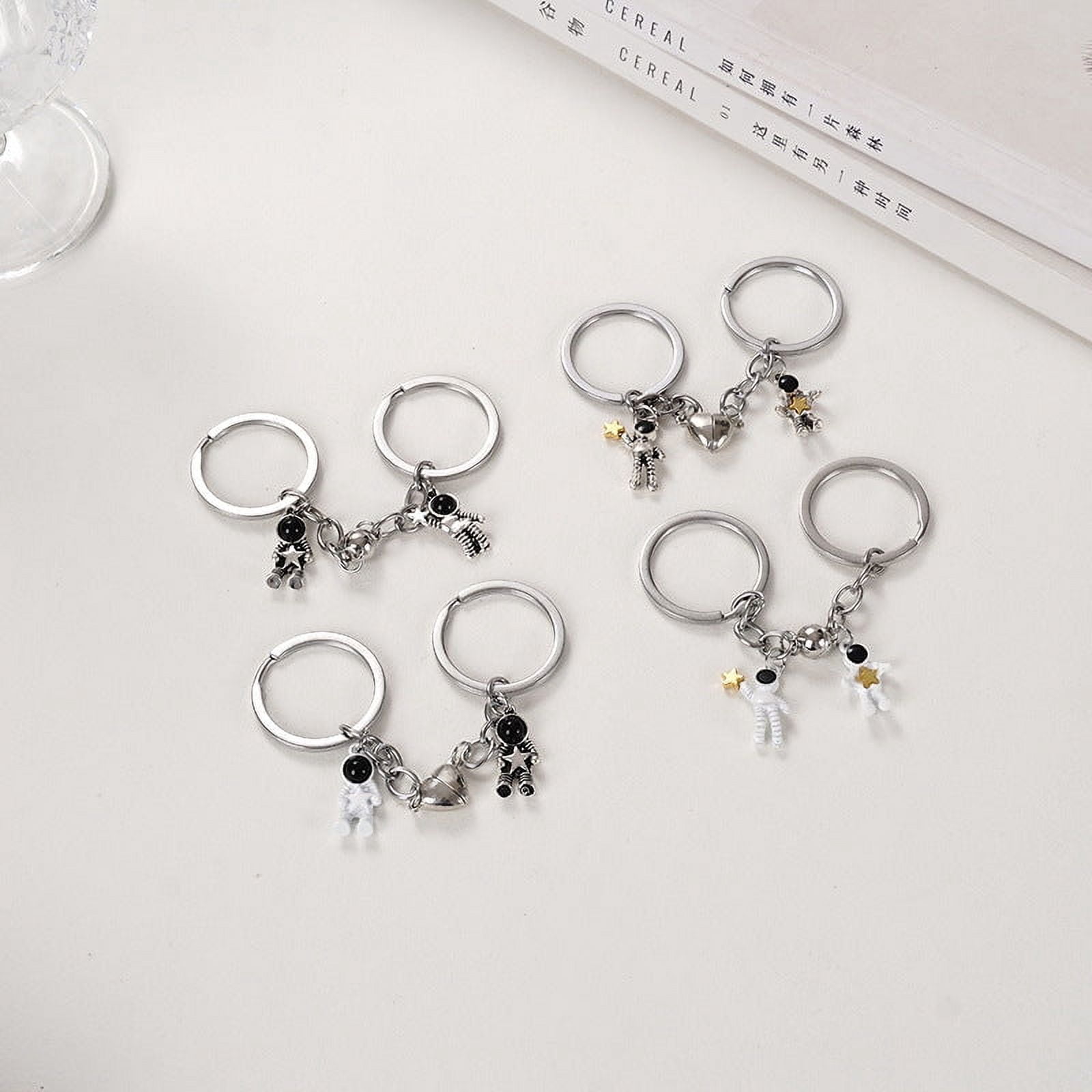 Metal Astronaut Keychain Pair Star Magnet Keychains Space Themed Key Rings Celestial Jewelry Accessories Astronaut Star
