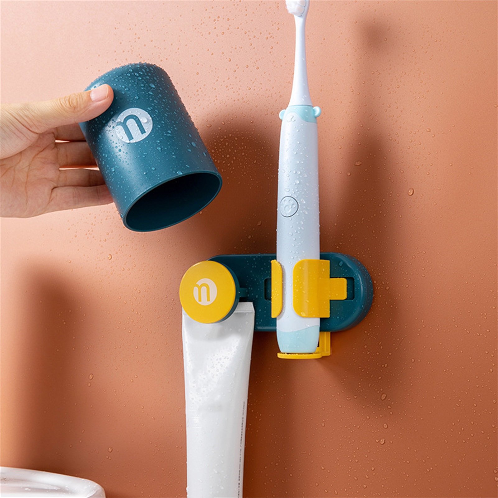 Distributeur Automatique de Dentifrice Kit de Presse Mural avec Support pour Brosse à Dents, 4 Fentes pour Brosse à Dents avec - Maison Distributeur Automatique de Dentifrice Kit de Presse Mural avec Support pour Brosse à Dents, 4 Fentes pour Brosse à Dents avec - Maison
