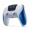 thumbnail image 2 of Control PlayStation 5 DualSense Astro Bot Edición Limitada, 2 of 5