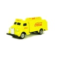 thumbnail image 1 of Maqueta a escala Coleccionable Motor City Classics Coca-Cola 1947 Bottle Truck (amarilla) 1:87, 1 of 2
