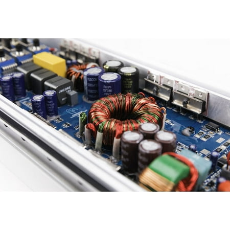 MB Quart - Nautic 1000W Class AB/D Multichannel Amplifier with Variable Crossovers - White