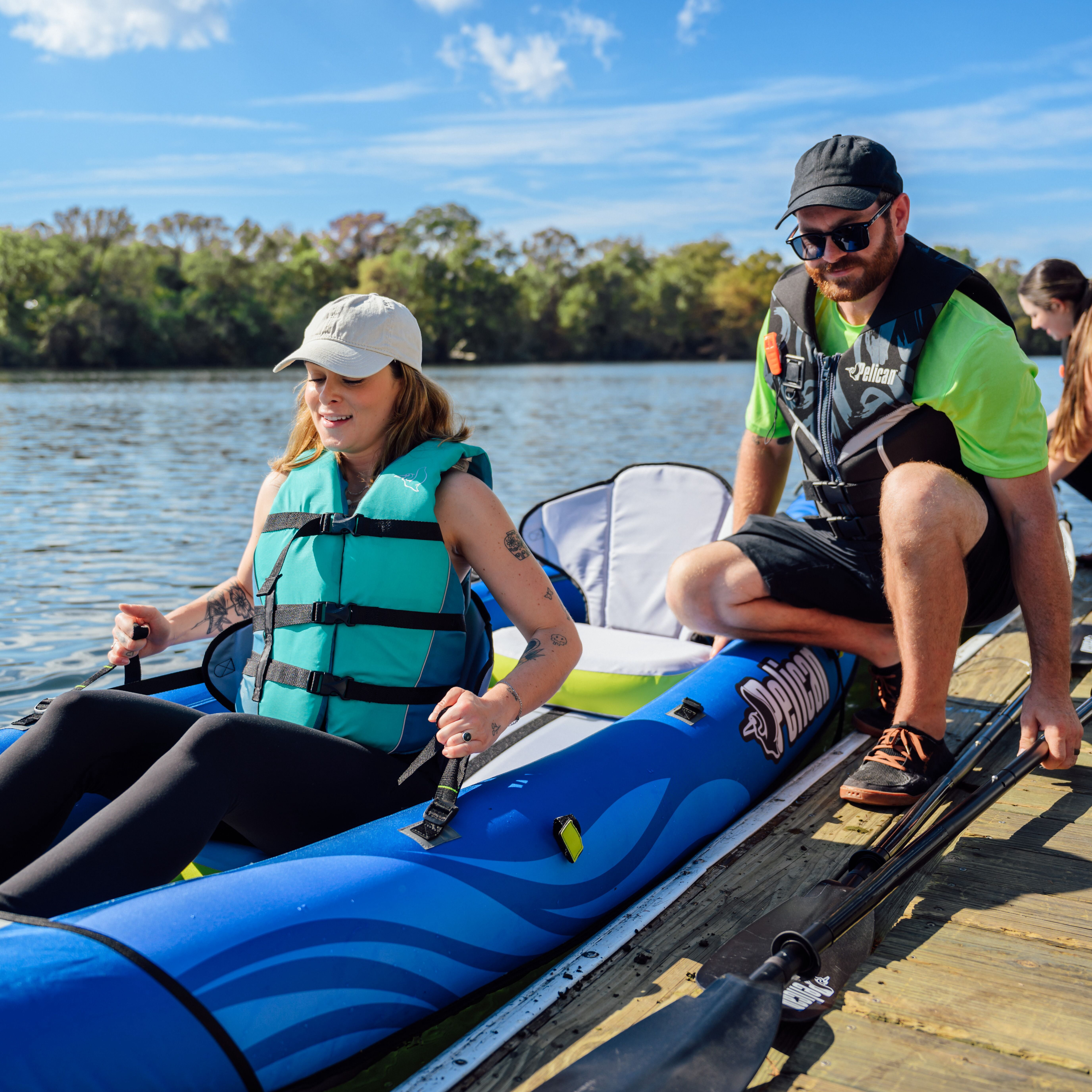 Pelican - Convertible Inflatable Tandem Kayak iESCAPE 110 - Navy Blue