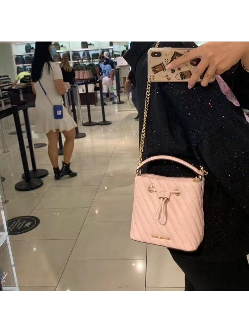 Michael Kors Suri Small Bucket Crossbody Leather Bag Powder