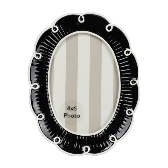 Sterling & Noble Home – 4x6 Picture Frame – Looped Scalloped Black Cream Oval Ceramic Photo Frame