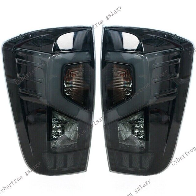 Adecuado para Nissan Frontier Navara NP300 D23 2015-2023 luz trasera izquierda ahumada