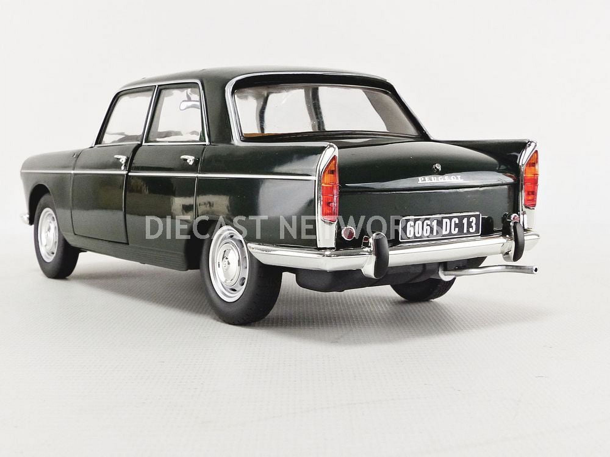 Norev 1/18 Scale Diecast 184836 - Peugeot 404 1965 - Admiral Blue