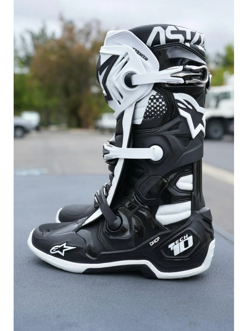 【値下げ】AlpinestarsTech10オフロードブーツ ブラック/ホワイト Alpinestars Tech 10 Mens MX Offroad Boots Black/White 7 USA