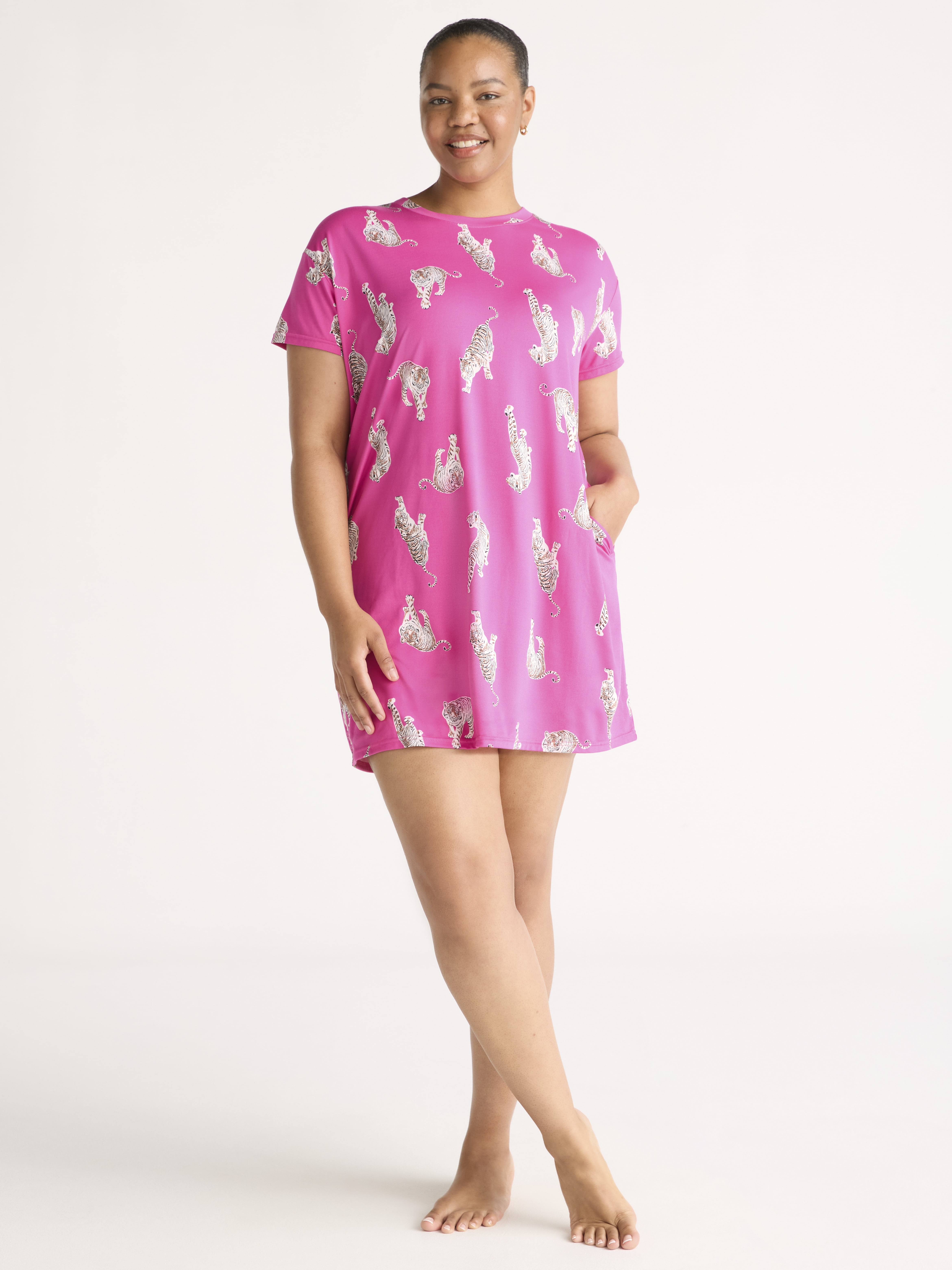 Joyspun Women's Dreamy Soft Collection Sleepshirt with Short Sleeves, Sizes S/M-2X/3X