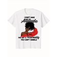 thumbnail image 1 of Camiseta con estampado gráfico para mujer: eslogan llamativo "No tengo actitud..." y diseño de gafas rojas de moda. Tejido suave y transpirable. Camiseta informal de manga corta y cuello redondo para, 1 of 6